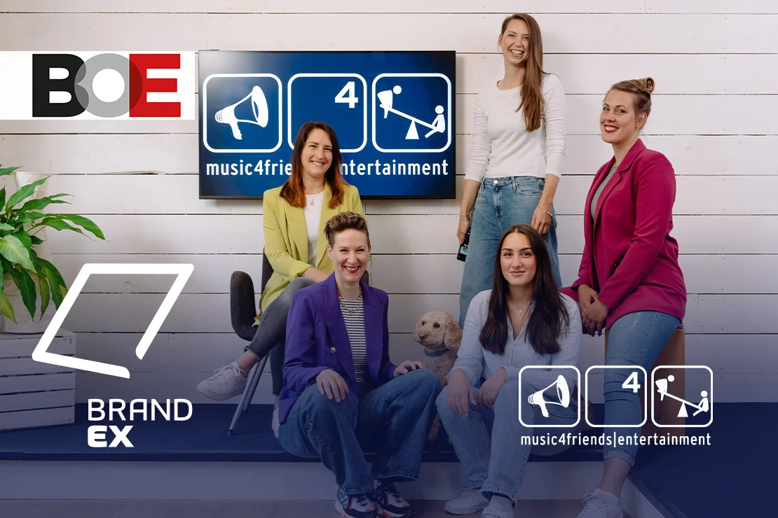 Header-Bild für Website-Design und digitale Kreativität in Deutschland.